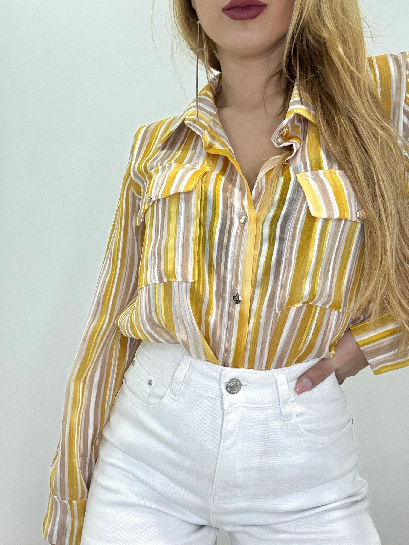 blusa semi transparente