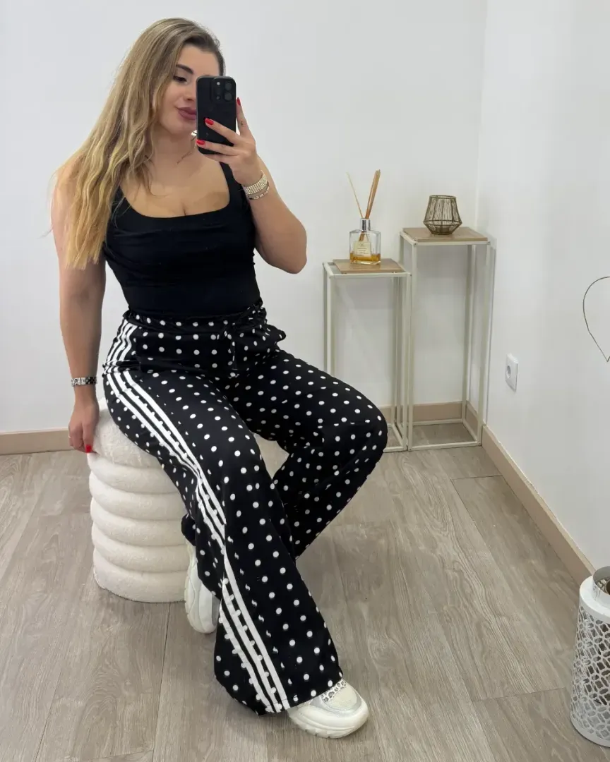 Calca adidas